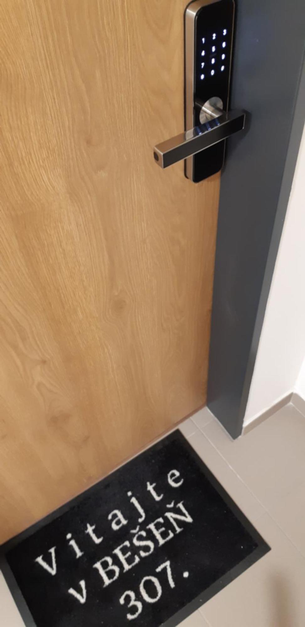 Apartman Besen 307 Бешеньова Екстер'єр фото